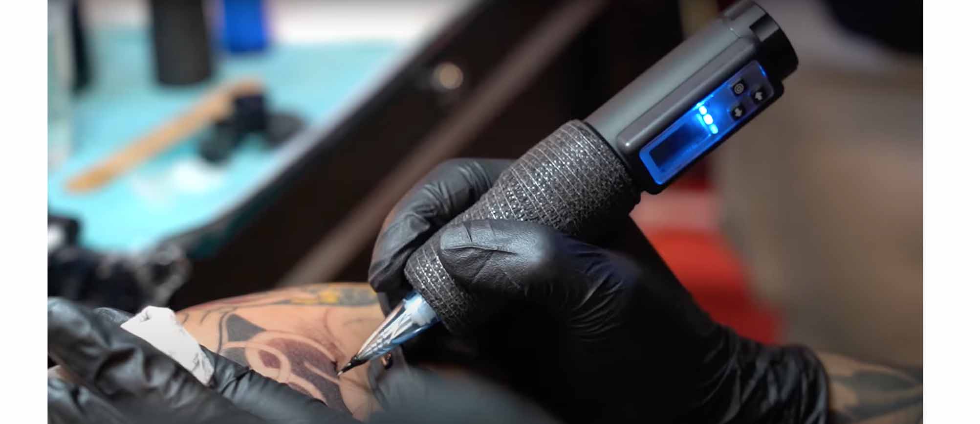 Fading Tattoos Are the New Trend - Here everything you need to know